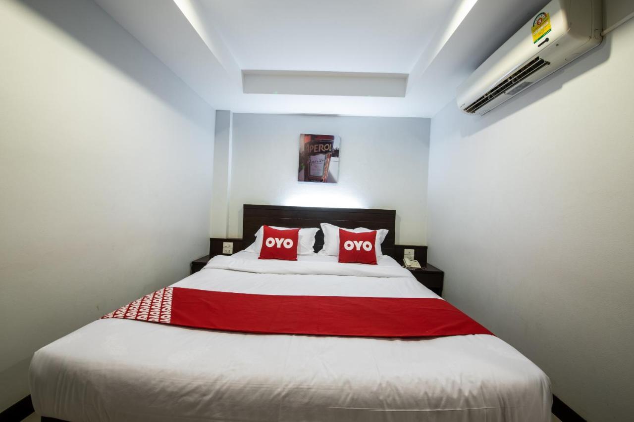 Oyo 373 Mc Ginger House Hotel Patong Exterior photo